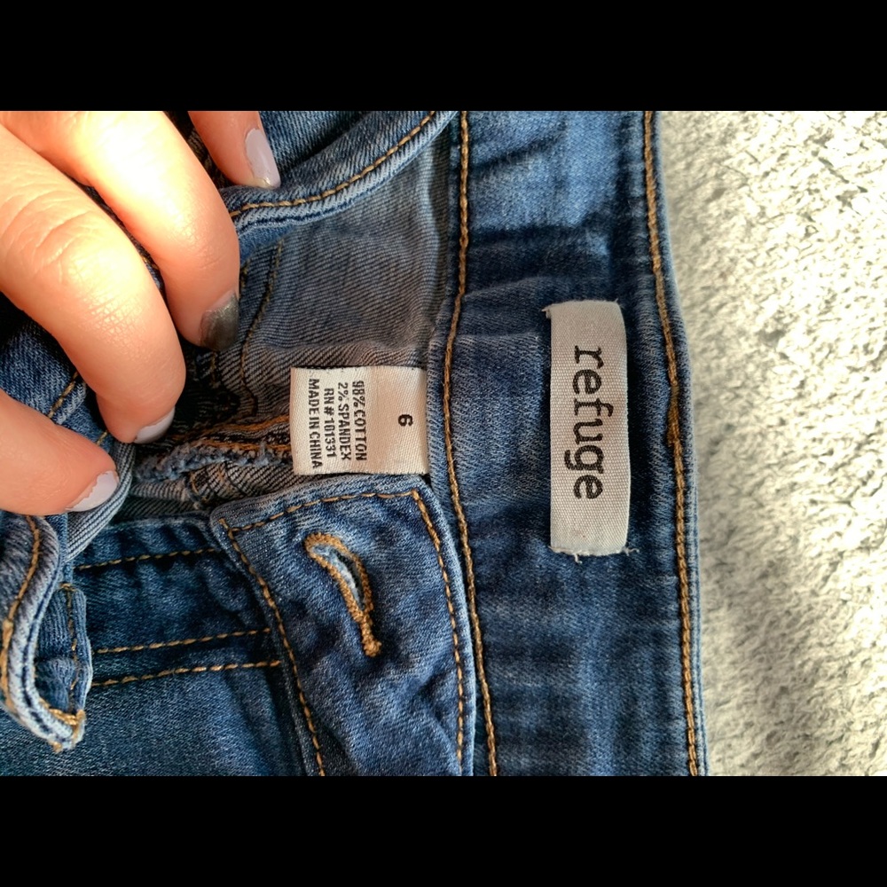 Ripped jeans - Picture 2 of 3